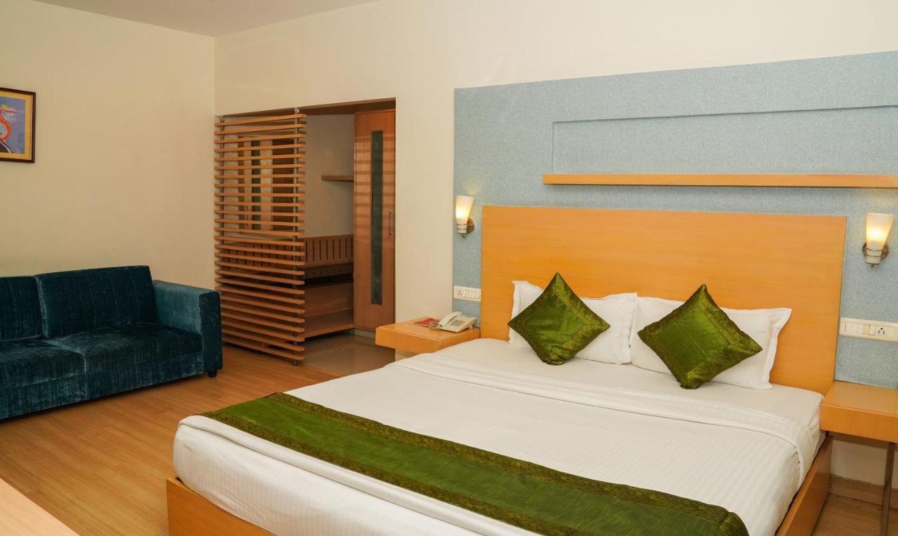 Oyster Suites Haydarabad Dış mekan fotoğraf
